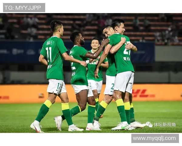 深圳篮球队在全国锦标赛积分榜上以51分稳居第一名展现强劲实力