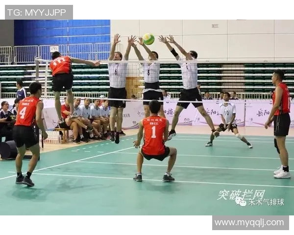 足球抢头球技巧解析提升进攻效率与防守能力的关键所在 足球抢头球技巧解析提升进攻效率与防守能力的关键所在